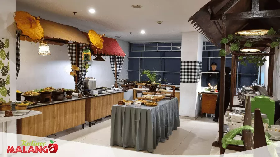 Brawijaya Restoran Whiz Prime Hotel Malang